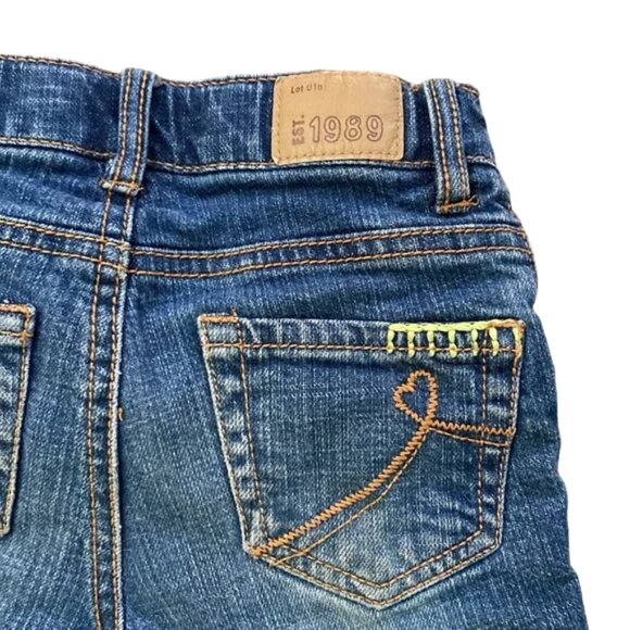1989 Place Embroidered Pineapple Floral Denim Jean Shorts size 3 Toddler - Picture 9 of 11